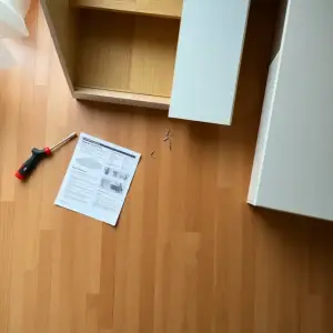 Jak rozkręcić meble